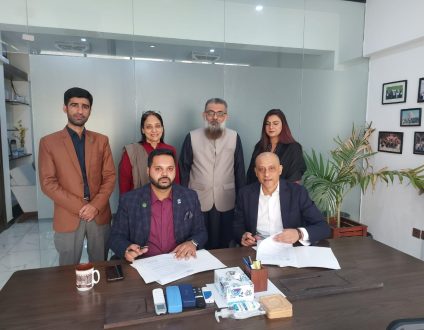 LearnTech.pk has signed a (MoU) with All Private School Association Sindh (APSMAS)